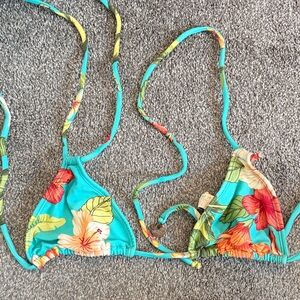 San Lorenzo Tropical Bikini Top with Green and Orange Accents